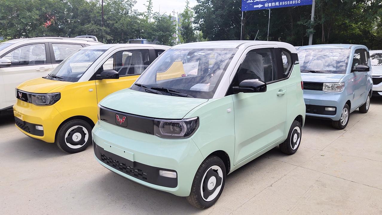 网红车,人民的代步车_五菱宏光miniev车友圈_懂车帝