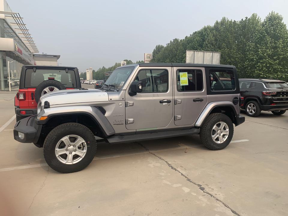 钢坯银色_牧马人车友圈_好一条大河波浪宽_懂车帝