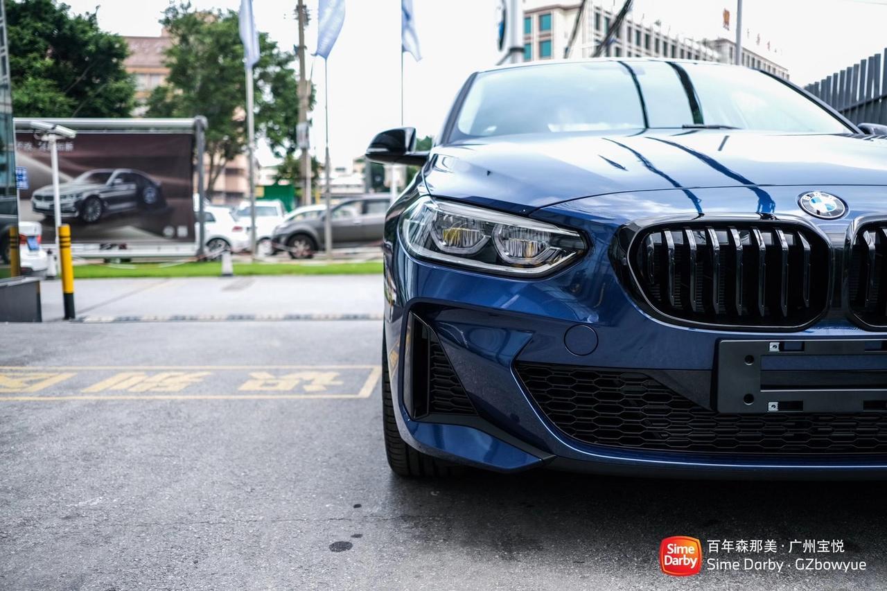 1系曜夜版,量子蓝,喜欢吗_宝马1系车友圈_懂车帝