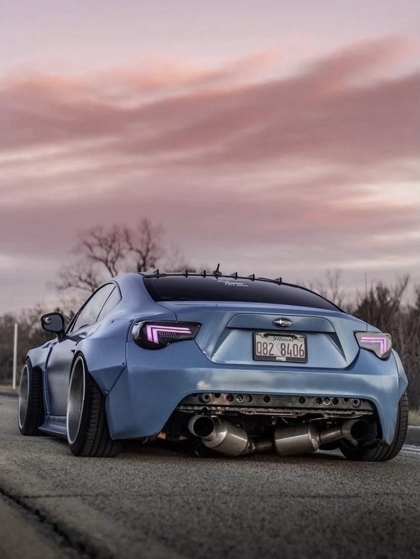 斯巴鲁brz你爱了吗我反正爱了