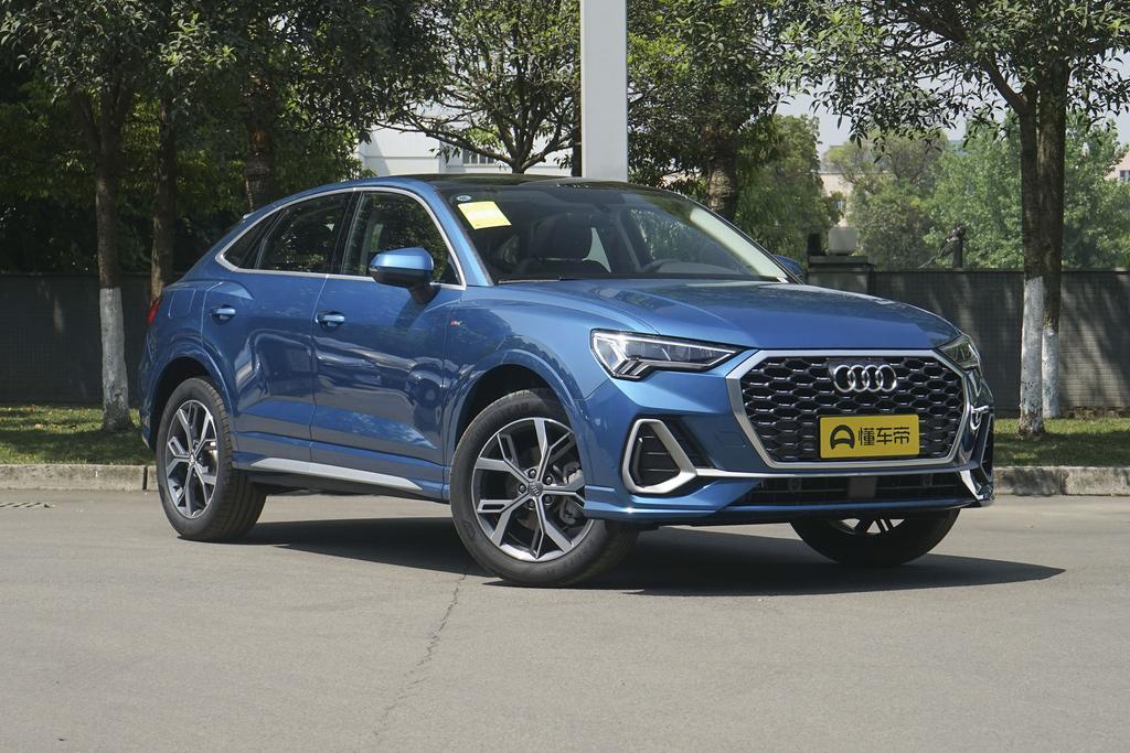 奥迪q3轿跑上市,售28.73-36.18万元,掀背式车身