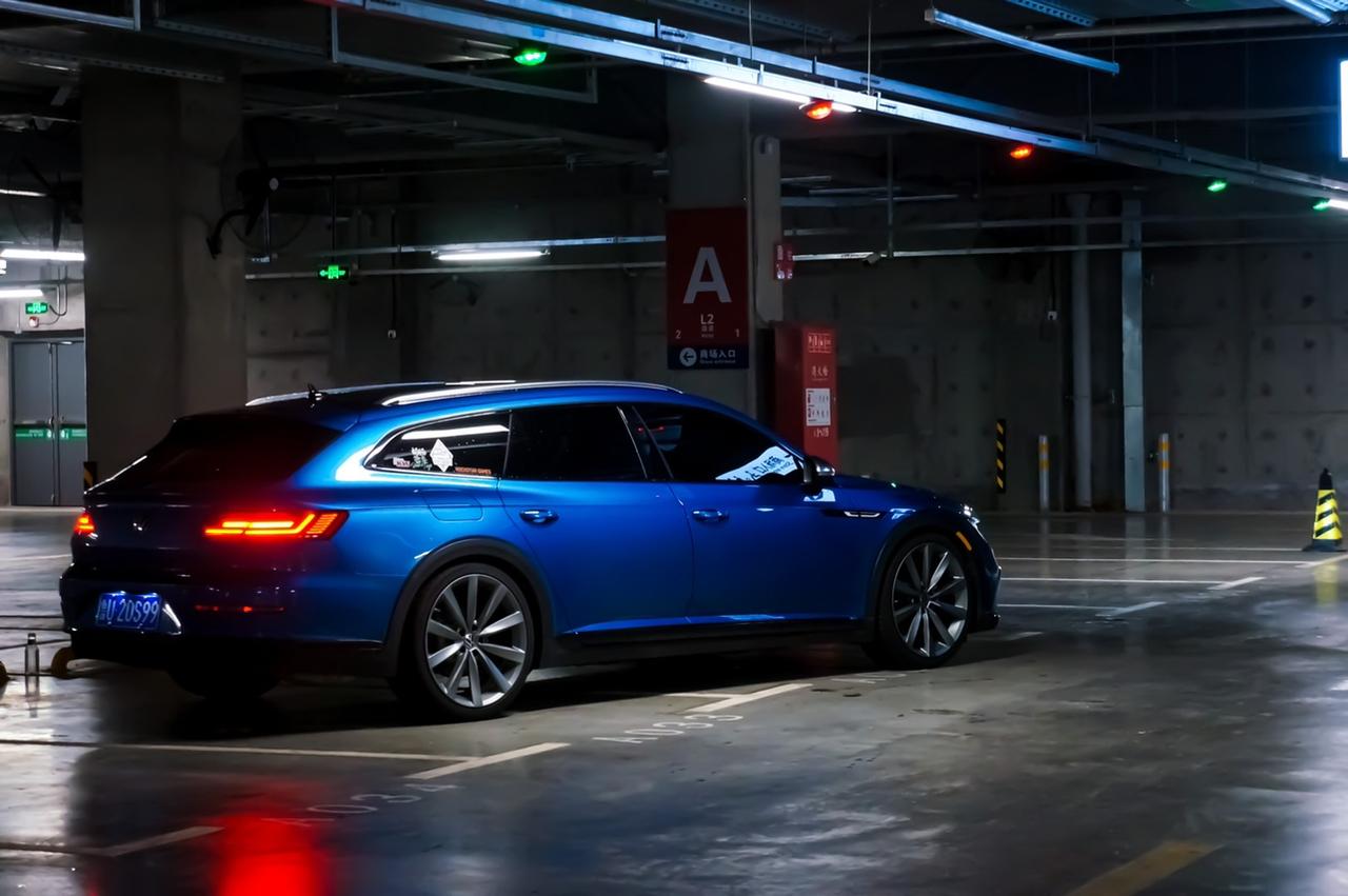 我的cc猎装版-海迷蓝-手机随拍_大众cc车友圈_懂车帝