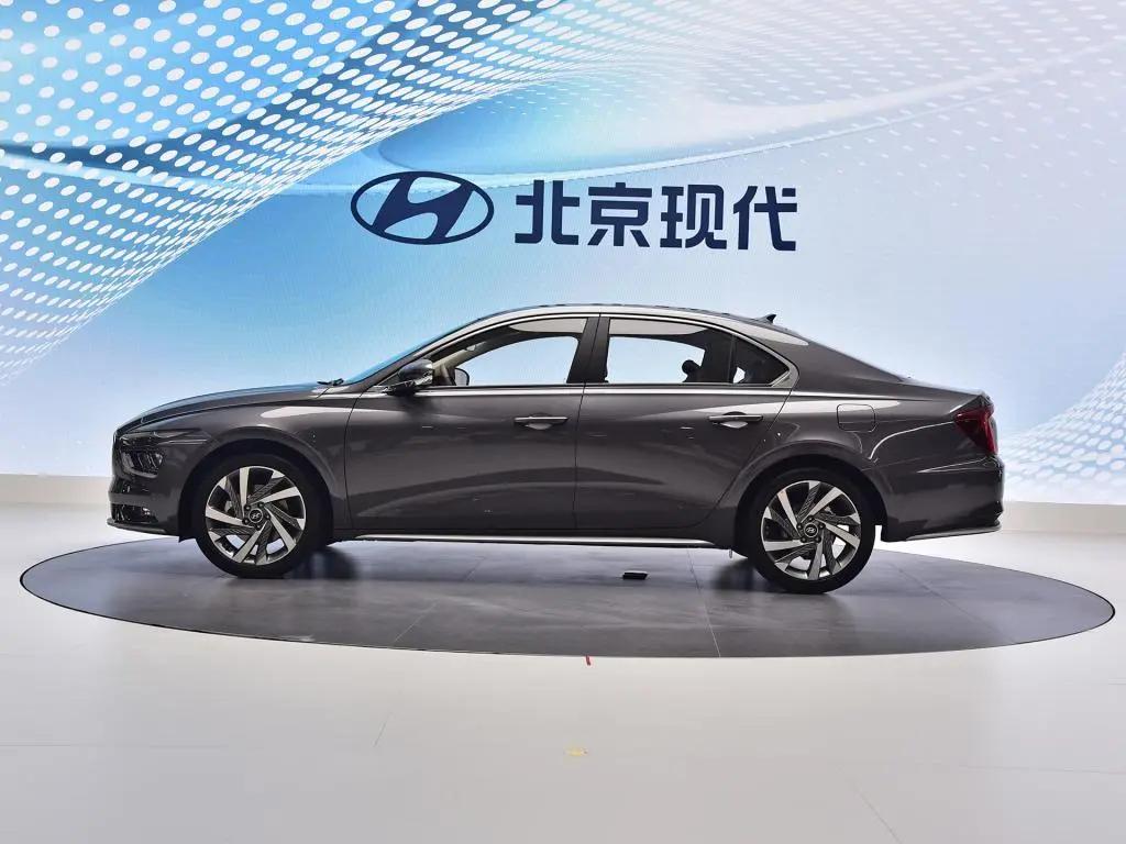 全新一代现代名图亮相2020广州车展_名图车友圈_懂车帝