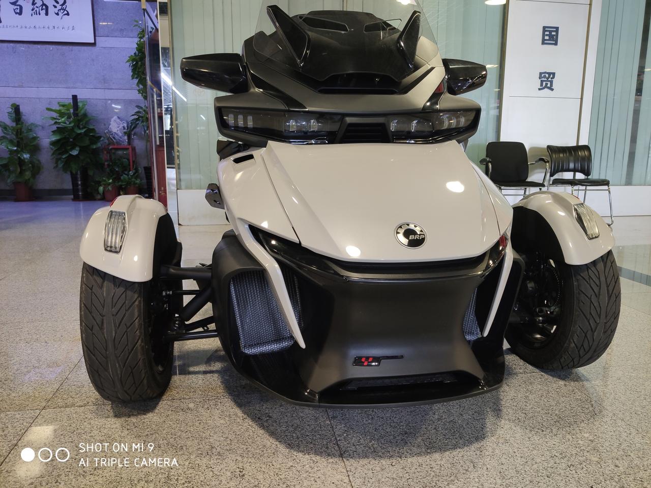 庞巴迪vs北极星喜欢哪个