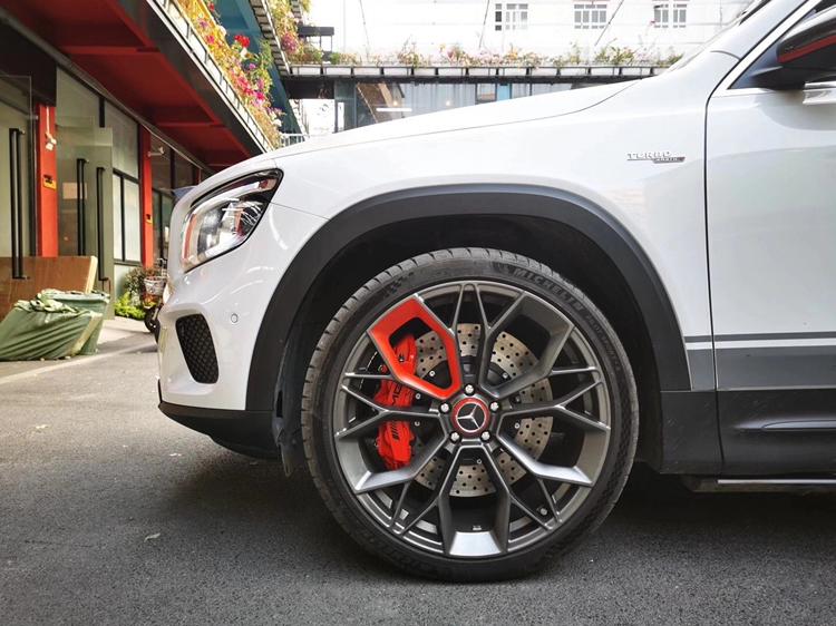 glb200升级amg前六后四刹车卡钳套装_奔驰glb车友圈_懂车帝