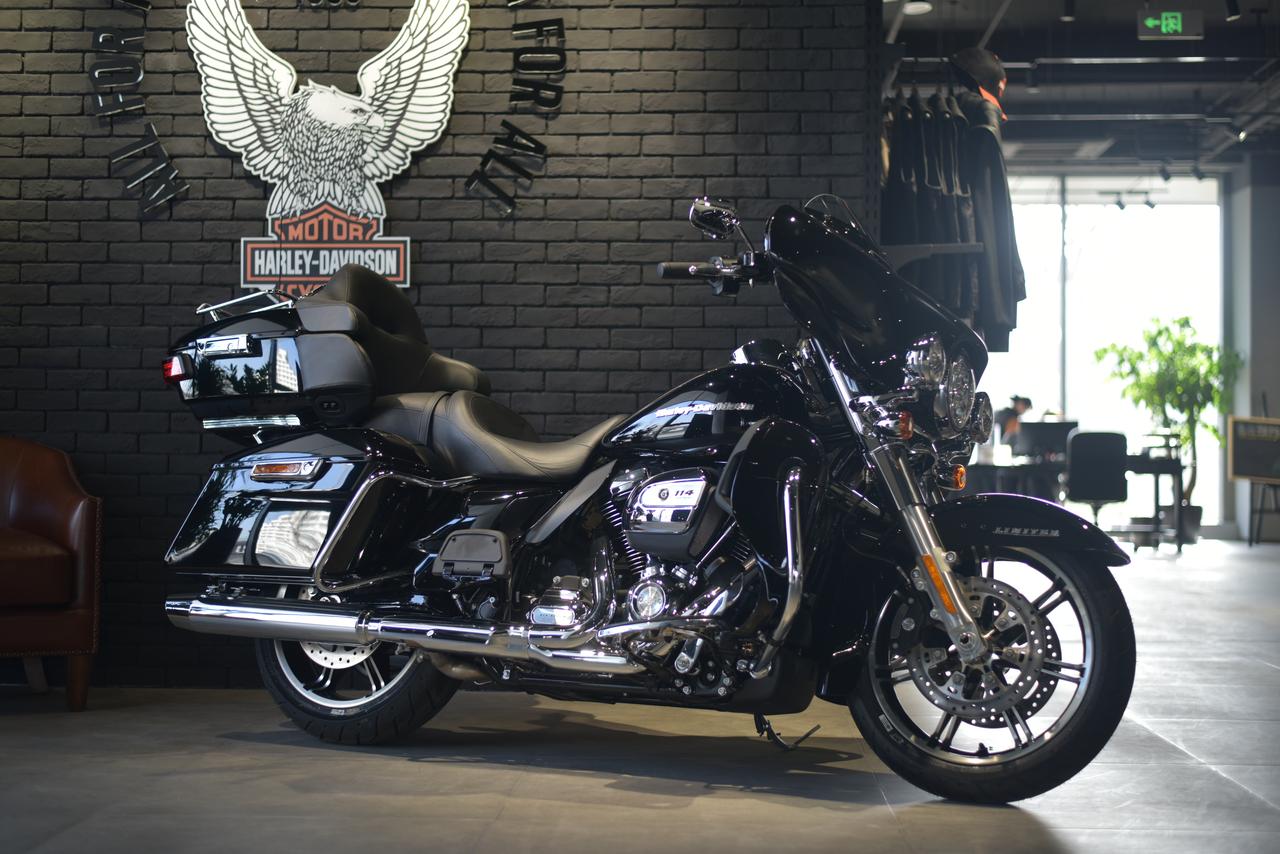 哈雷滑翔_摩托车_哈雷伟西_懂车帝