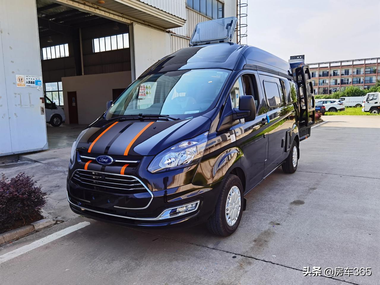 奇瑞瑞弗首款b型房车启界r500,全新上市!福特新全顺底盘