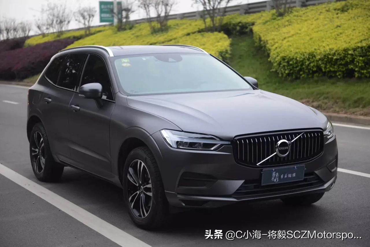 沃尔沃xc60改色贴膜陶瓷灰