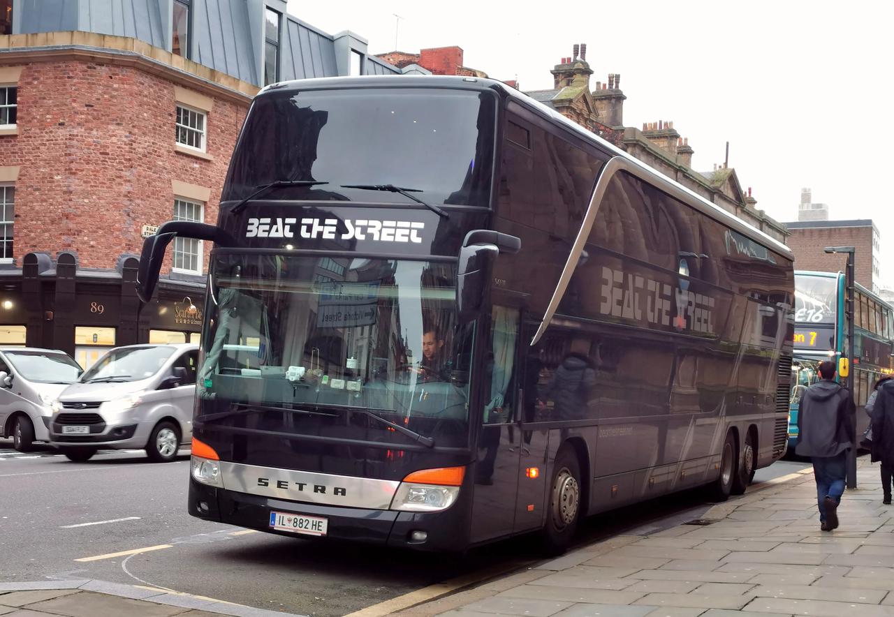 二十几年前,德国巴士setra(前身凯斯鲍尔)通过合资的方式