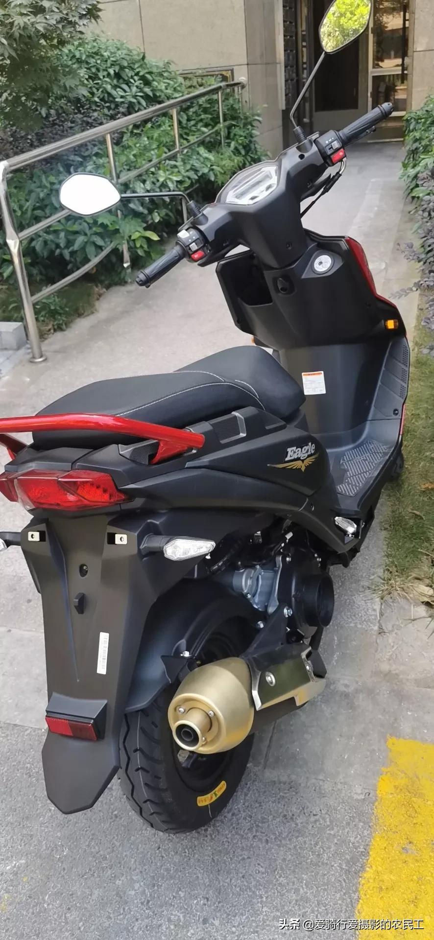 新入手买菜车豪爵铃木鹰125__懂车帝