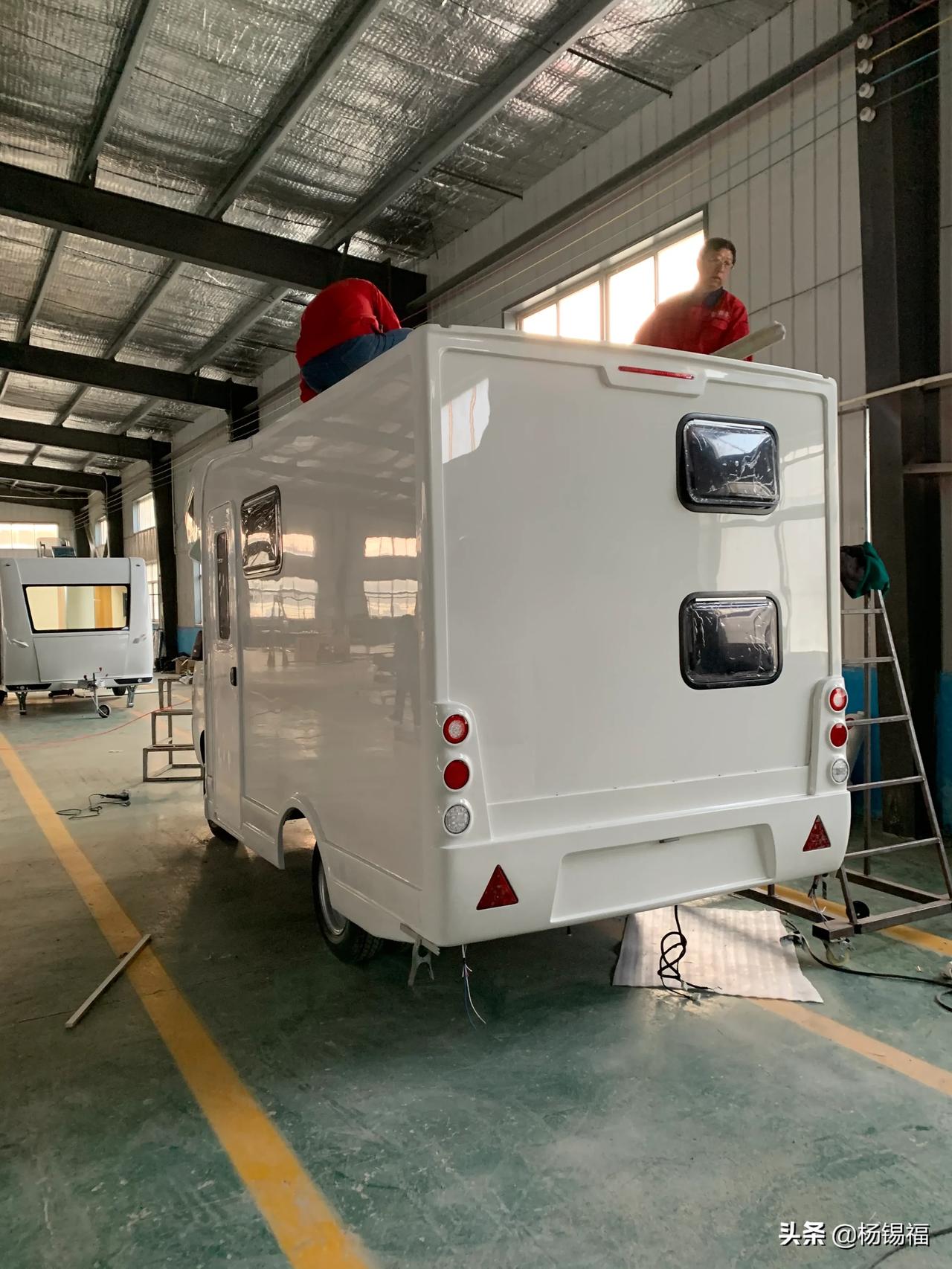 星羽新款自行房车上市啦,打造10以内的c型房车__懂车帝