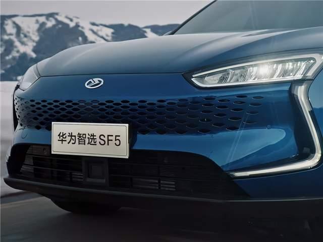 小康股份赛力斯sf5今年的目标是4万辆,还有六个月 六月份是