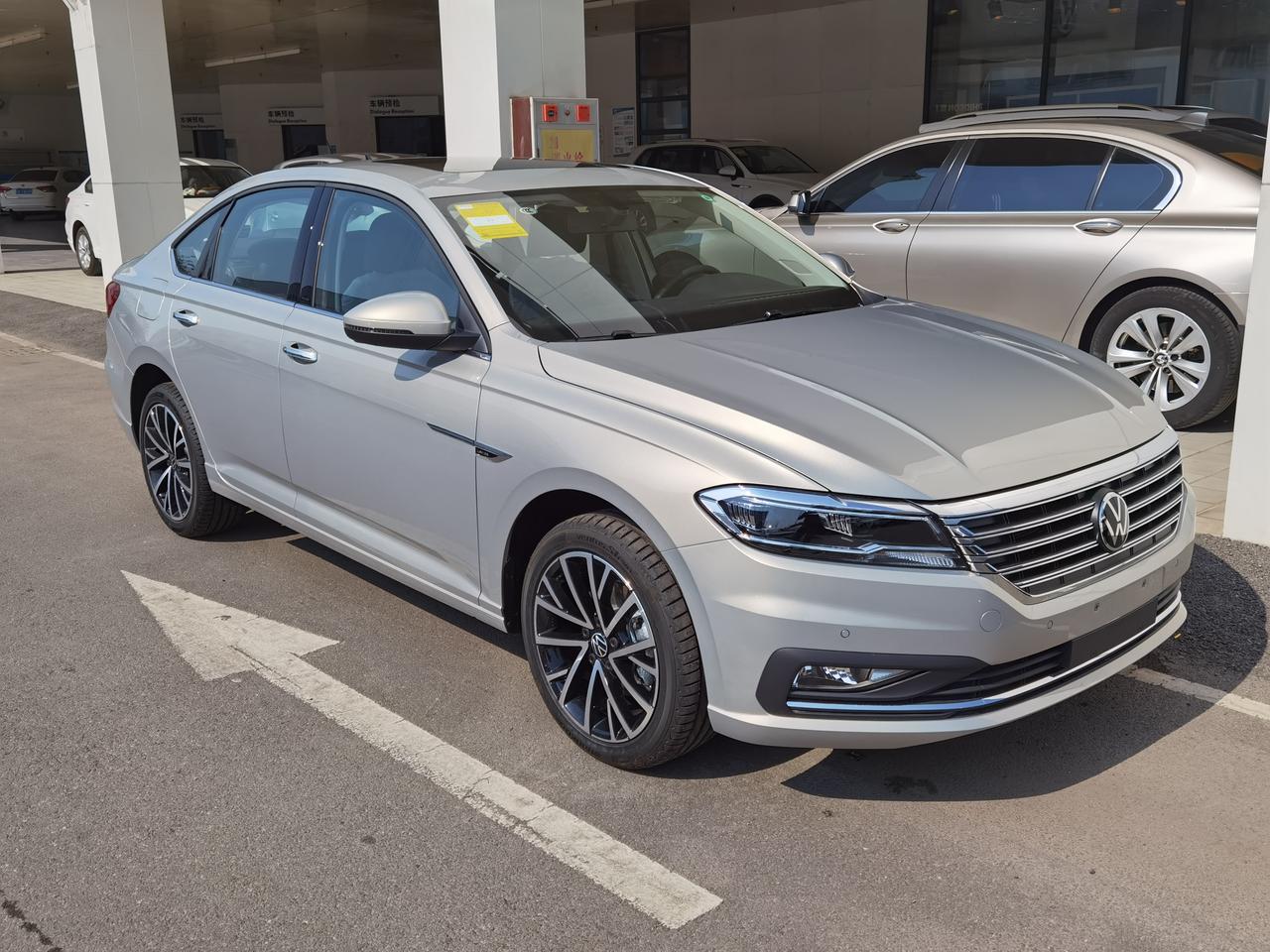 21款14t豪华版东莞落地148w是不是买贵了