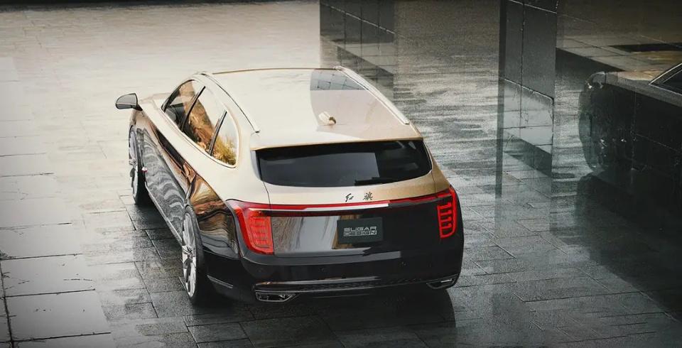 网传一组红旗h9旅行车的图片,美到极致!是心动啊 单色车身显