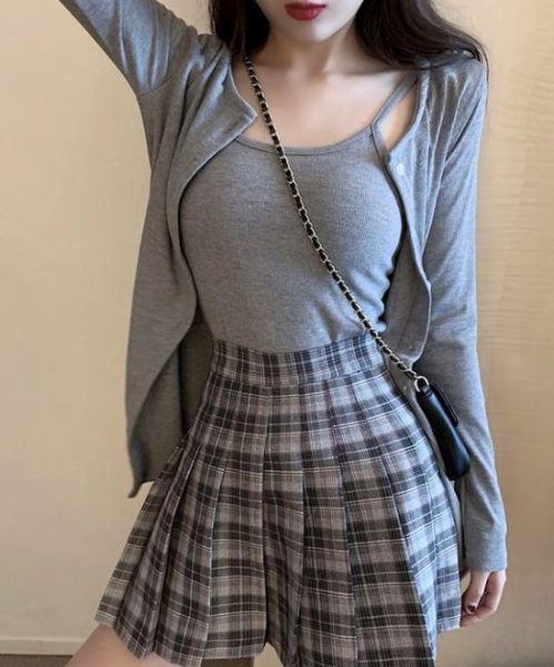 禁止|衣库回应未禁止成人试穿童装 网友：试穿了就请买回去