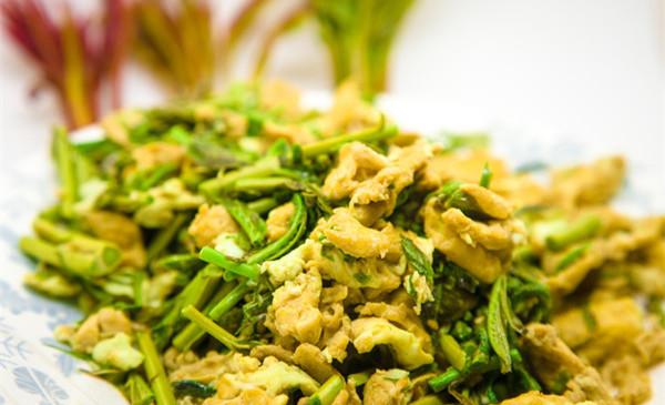 卖到|上海香椿卖到90元一斤 哪种才是“春菜之王”？