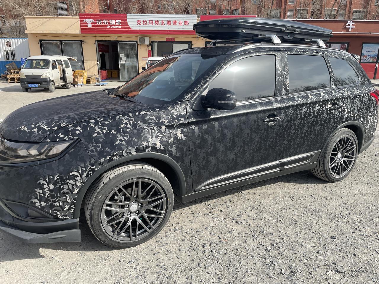 直接上图欧蓝德改外观轮毂