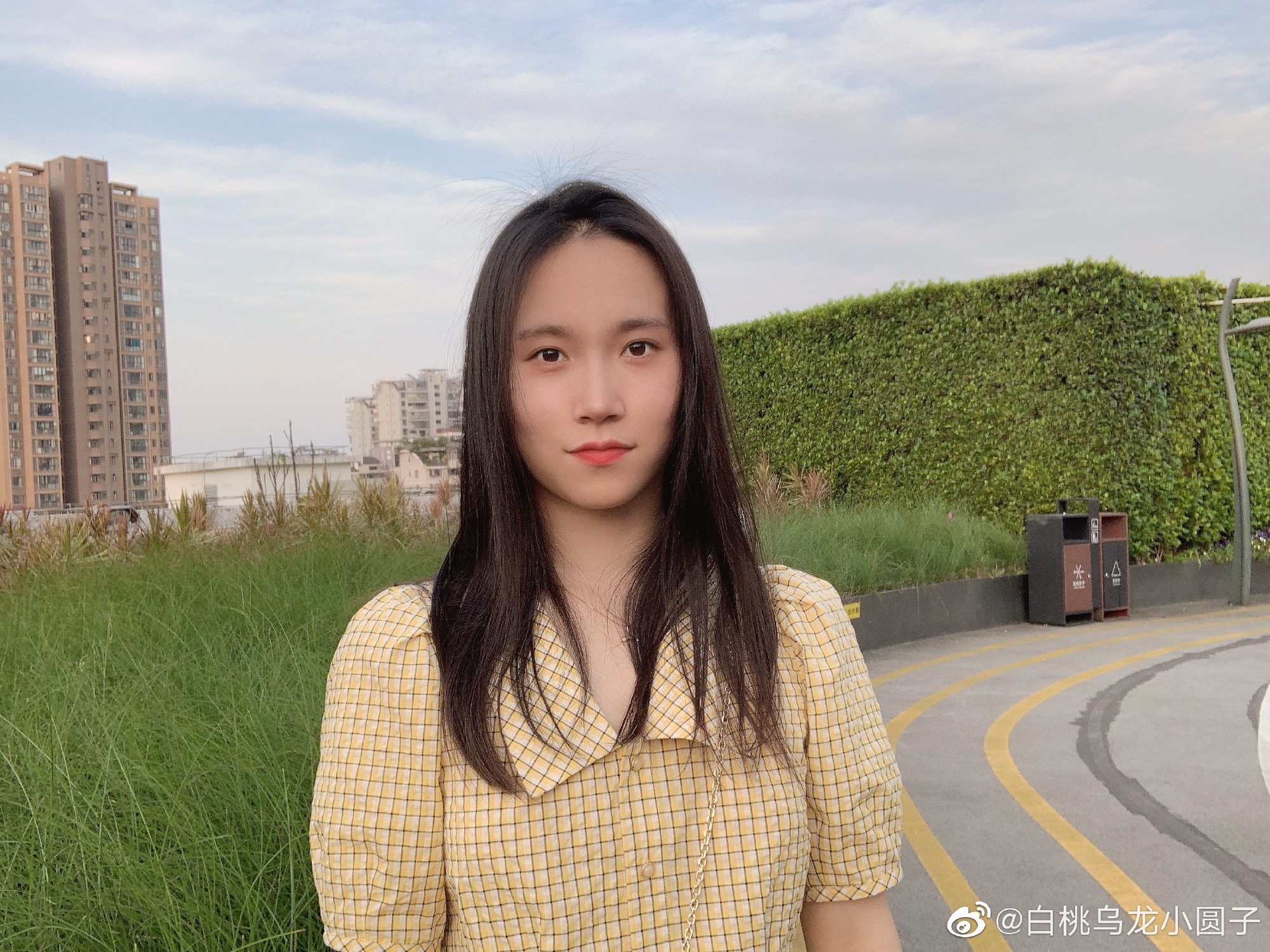 奥运赛场再传喜讯朱雪莹蹦床夺金这是中国代表团的第17枚