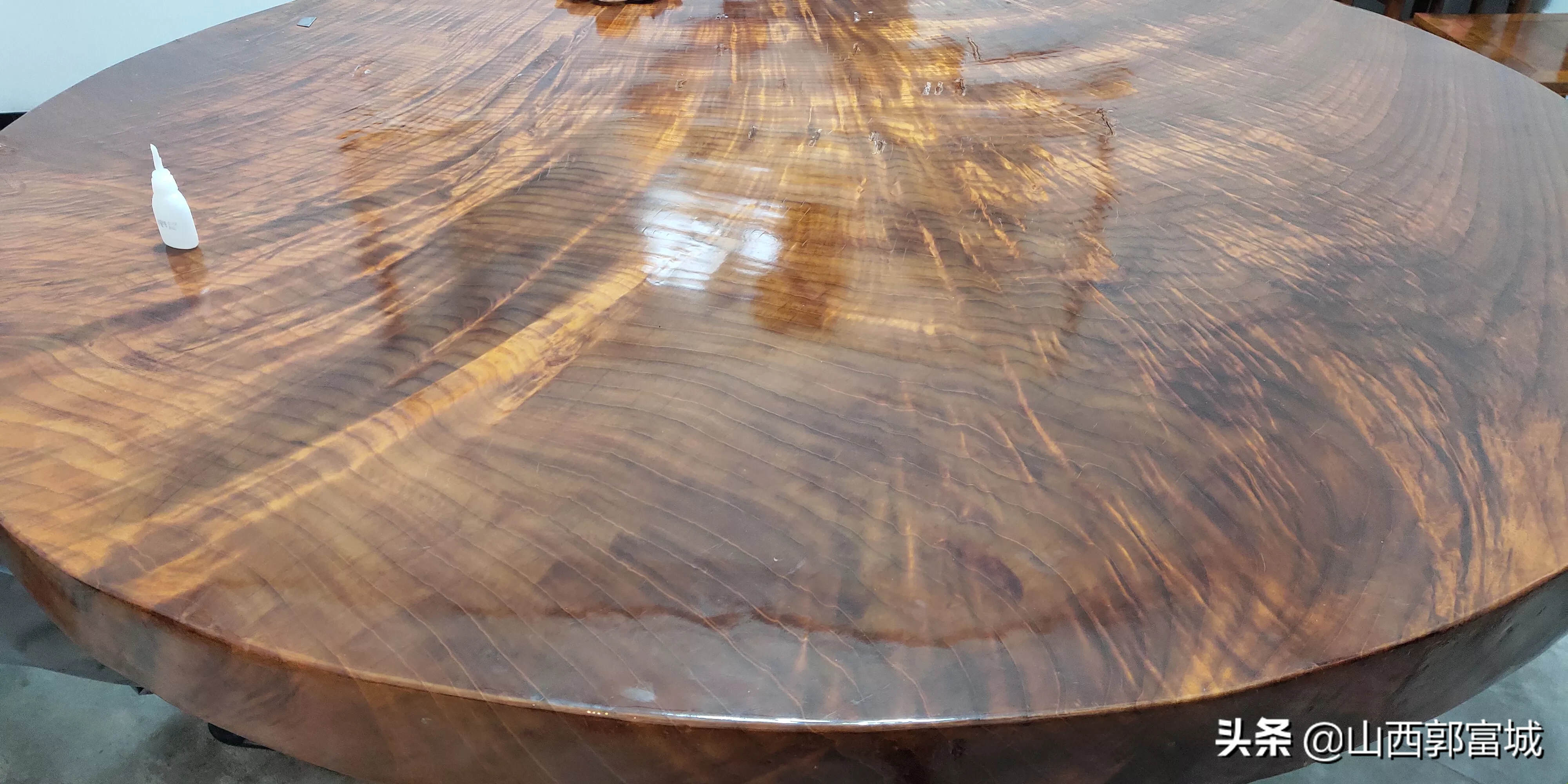 铜门师傅这工作赚钱不