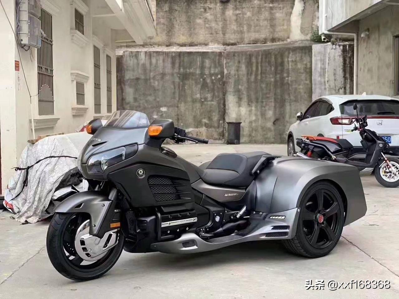 2016年本田金翼gl1800f6tabs豪华正三轮trikes定制版高配abs版带倒档