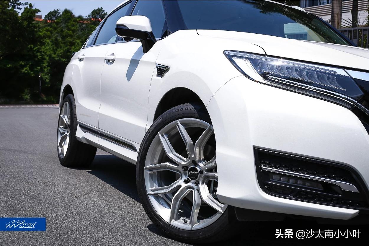 本田urv升级mmxffm21寸轻量化轮毂气场强大