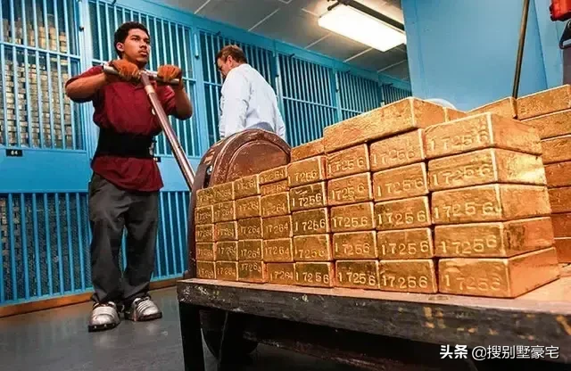 中国有600吨黄金存在美国，至今连一吨也没有运回国！