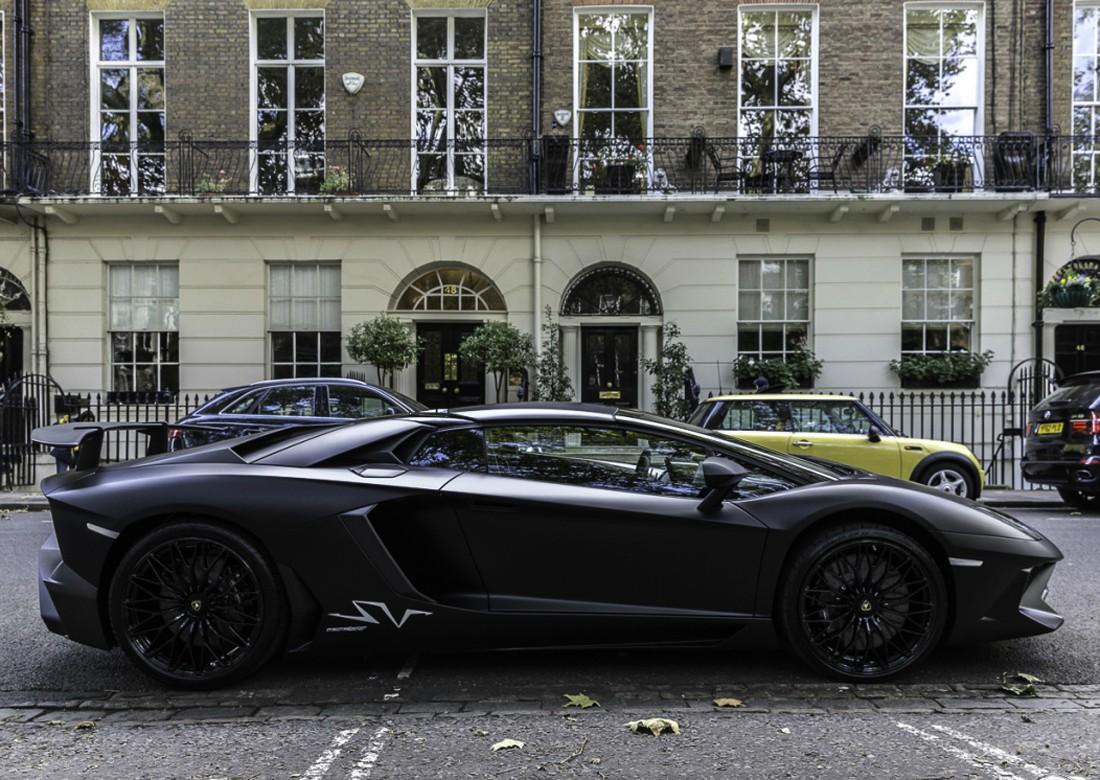 哑光黑大牛,兰博基尼aventador lp750-4 su