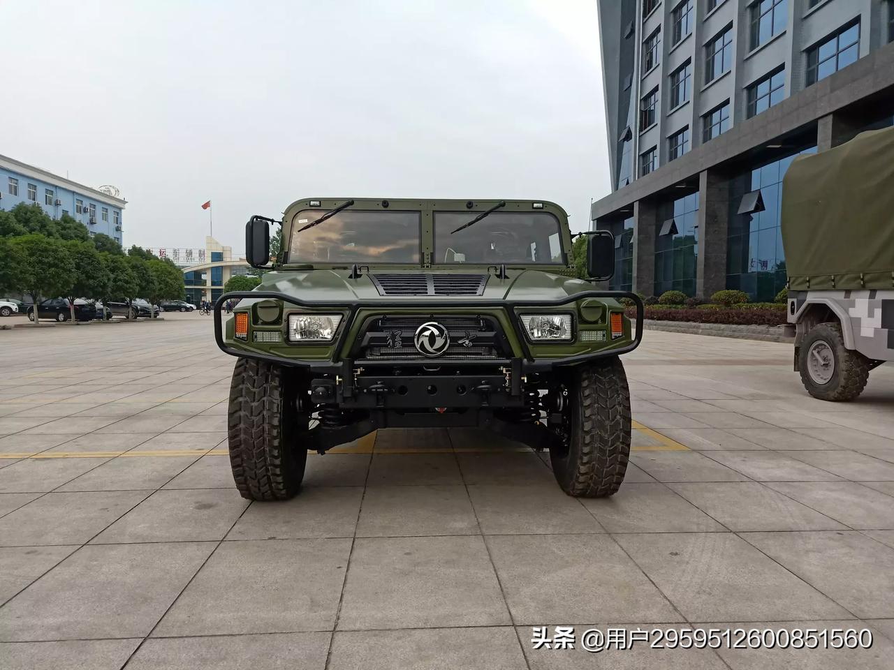东风猛士4x4系列之硬派越野车