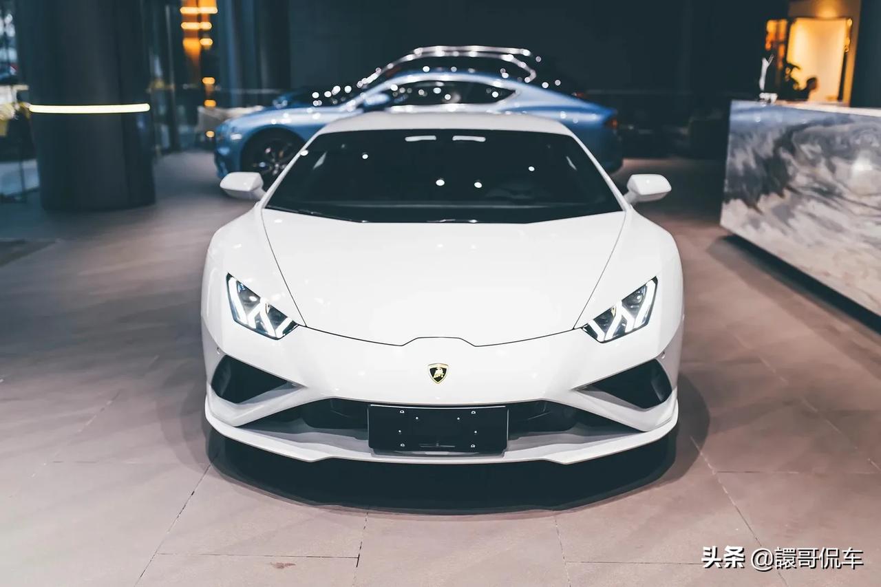 颜值担当的代表,兰博基尼evo#兰博基尼# #兰博基尼evo#2020-11-24发布