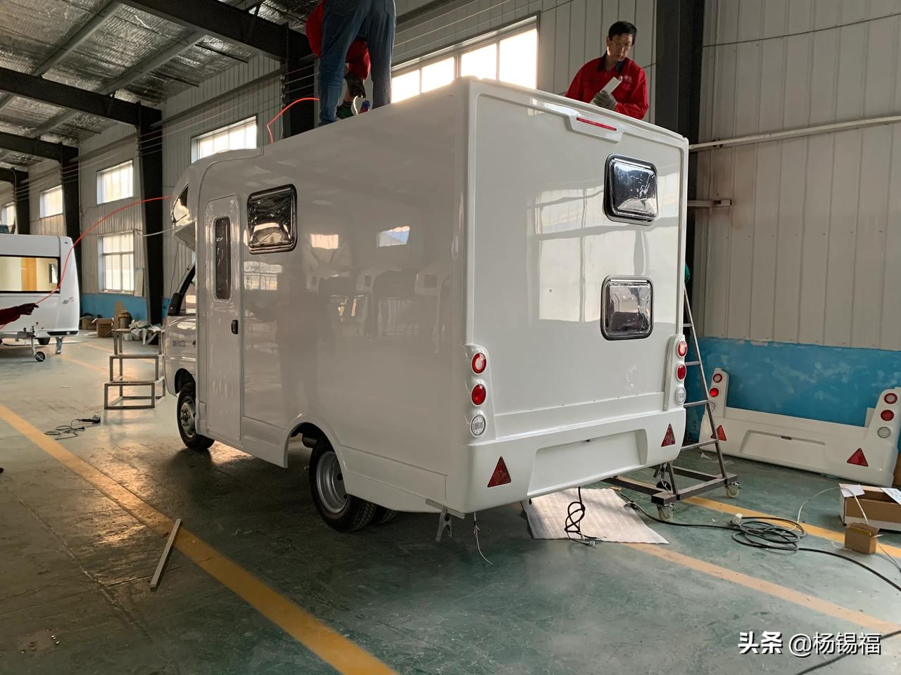 星羽新款自行房车上市啦,打造10以内的c型房车__懂车帝