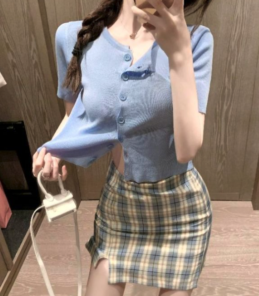 禁止|衣库回应未禁止成人试穿童装 网友：试穿了就请买回去