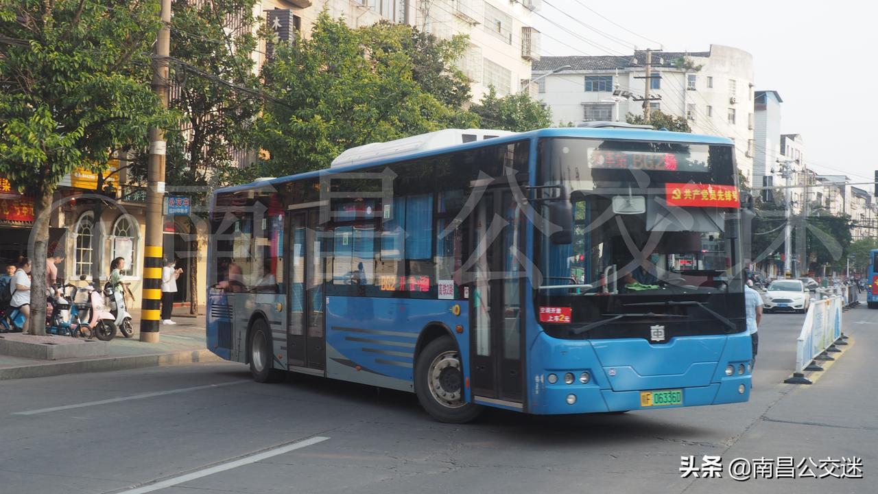 公交迷##巴士迷##抚州公交#[巴士掠影〕@机智轩的微视角