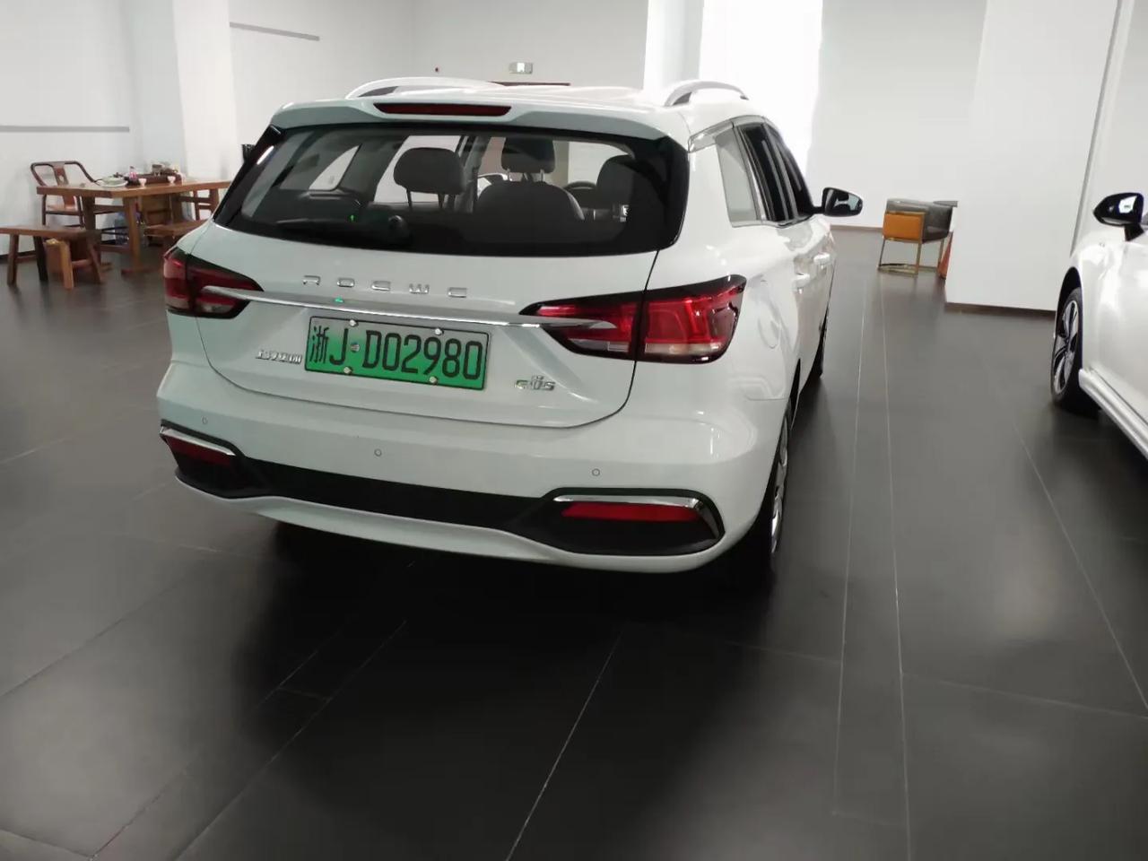 坐标台州,荣威ei5网约版,官方配置213800,18年底全