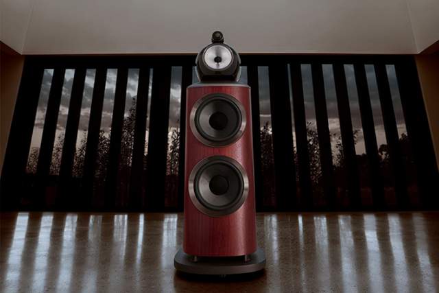 奢侈品级别音响B&amp;W加持，峰米向行业第一发起冲击？