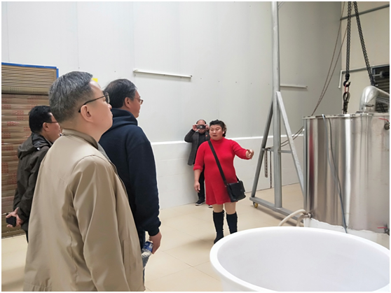 “胡大姐”直播贵宾莅临场景