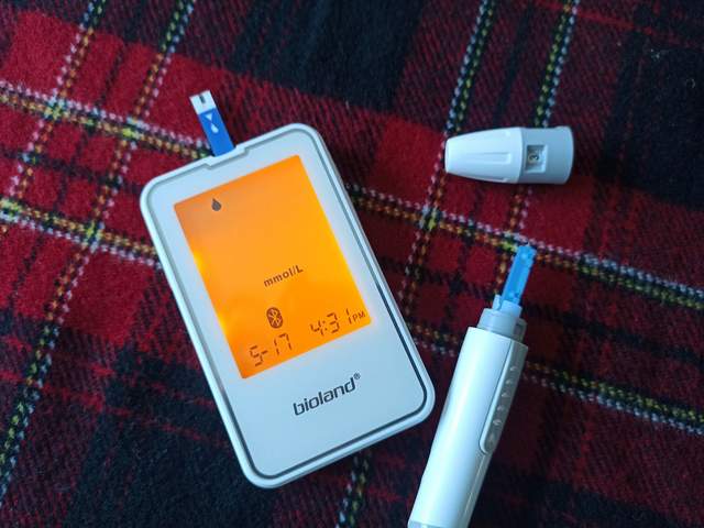 爱奥乐智能蓝牙血糖仪，控糖好管家