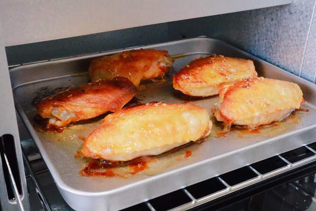 立式精致小户型烤箱｜ERNTE 黑金双层烤箱体验