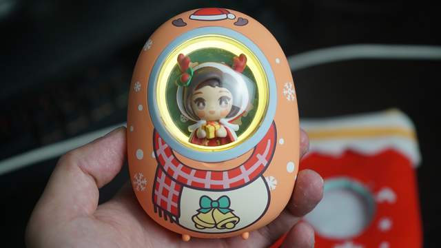 圣诞礼物选什么？黄油猫助你一臂之力，两款暖手宝任君选择