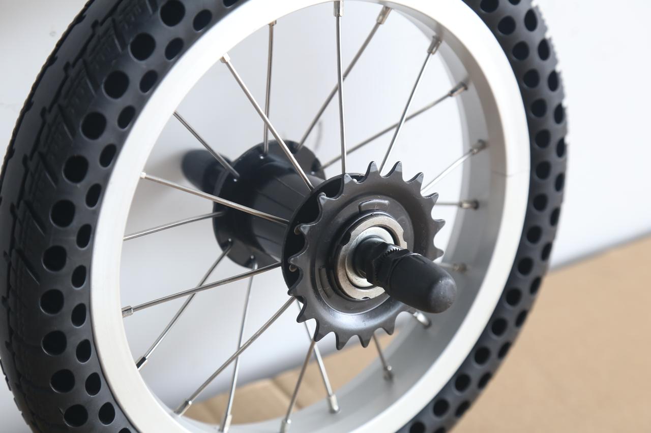 耐动12寸自行车轮胎采用特色蜂窝免充气结构减震缓冲防扎防爆让骑行更