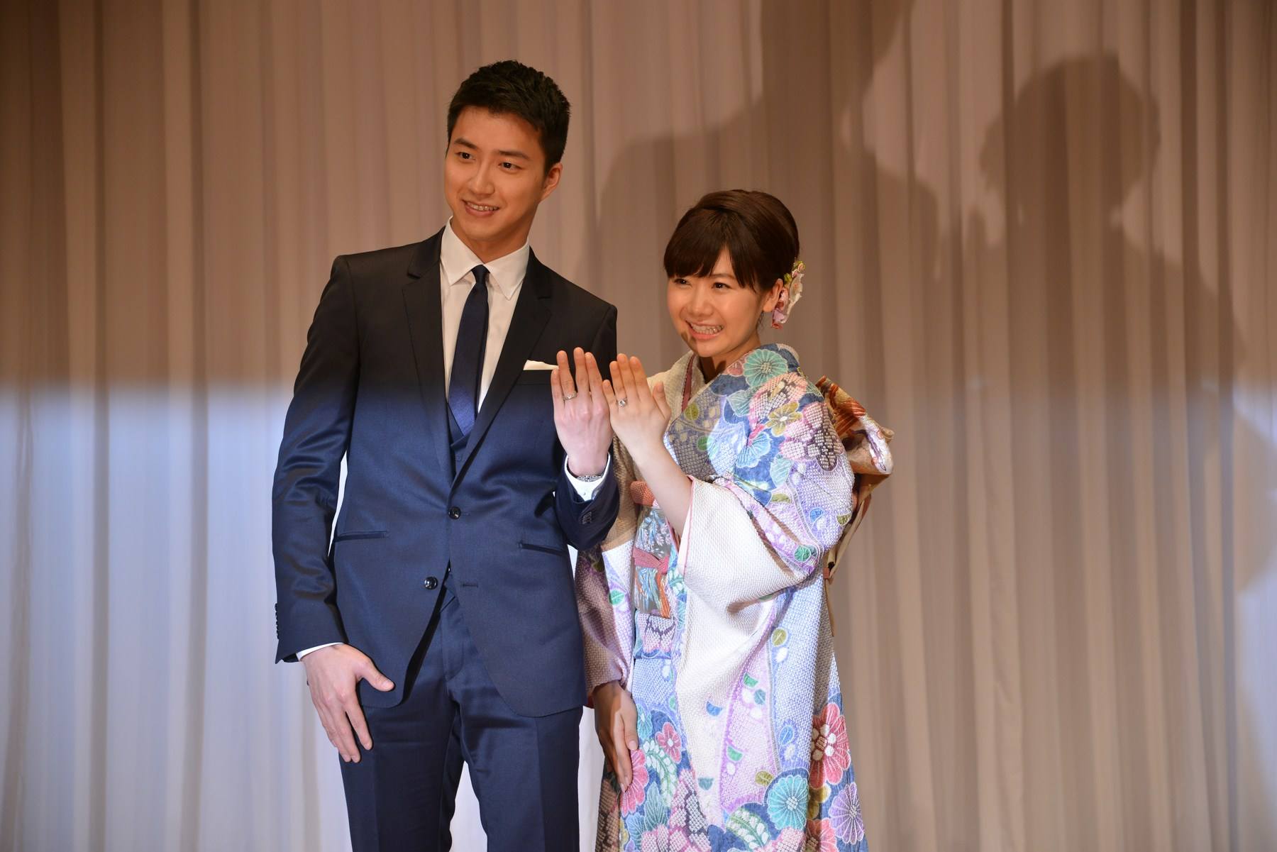 男方不赚钱全靠女方赚钱养家