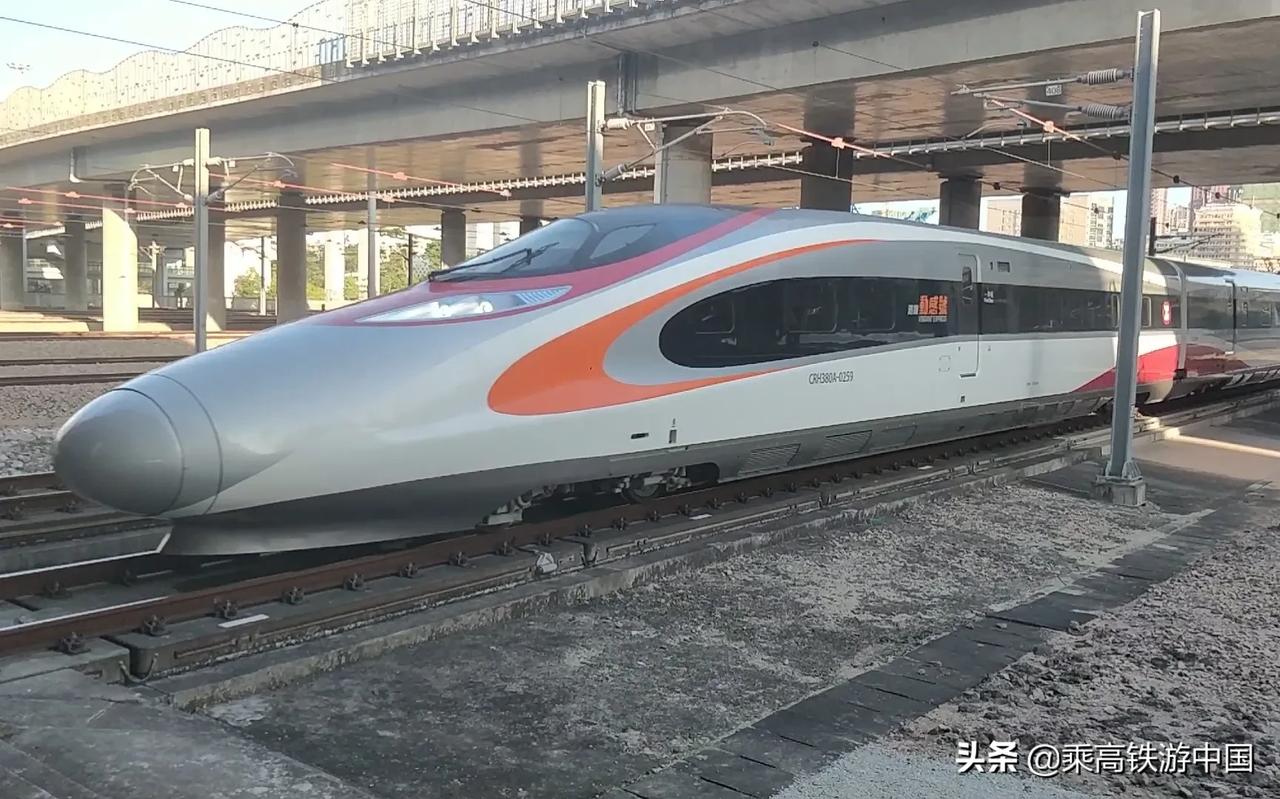 中国铁路最帅动车组和谐号crh380a,这种车型管辖江西福建