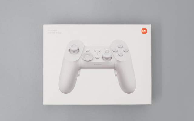 小米发布全新游戏手柄：无线连接，体验感控制