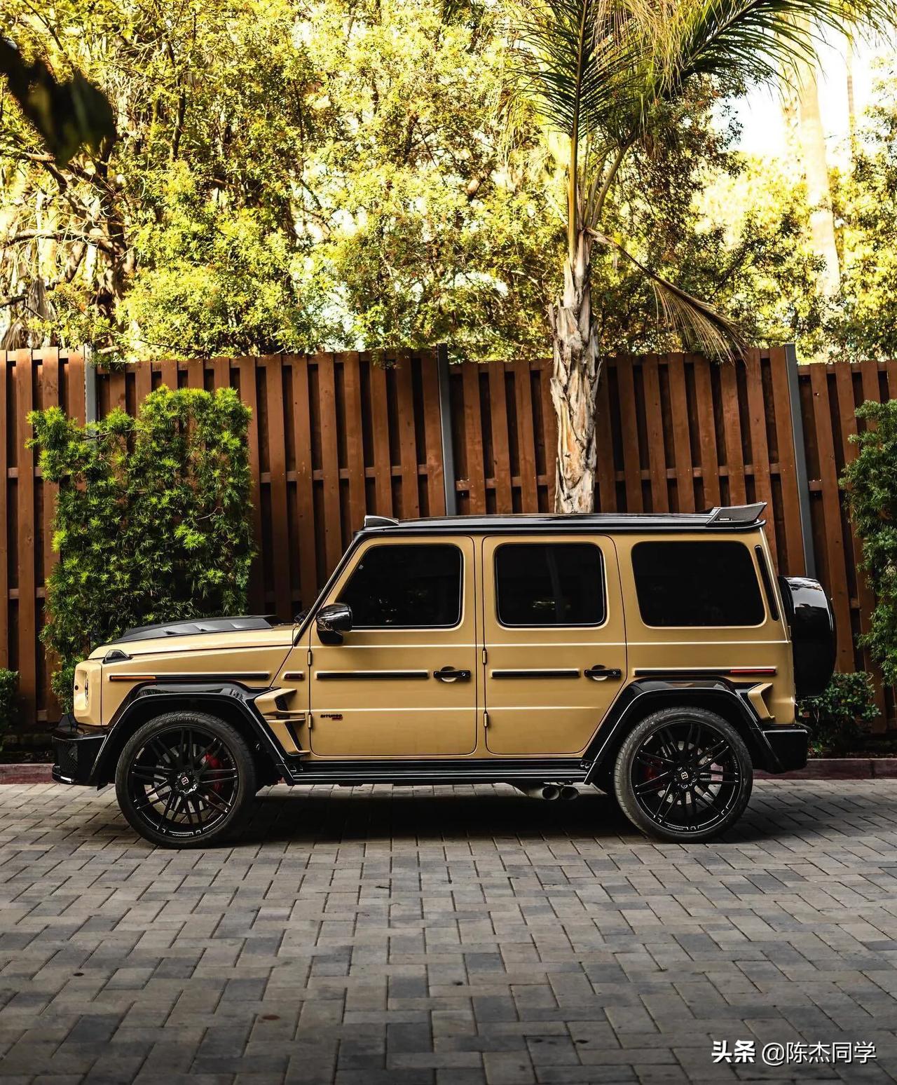 你的新年目标奔驰巴博斯brabusg800