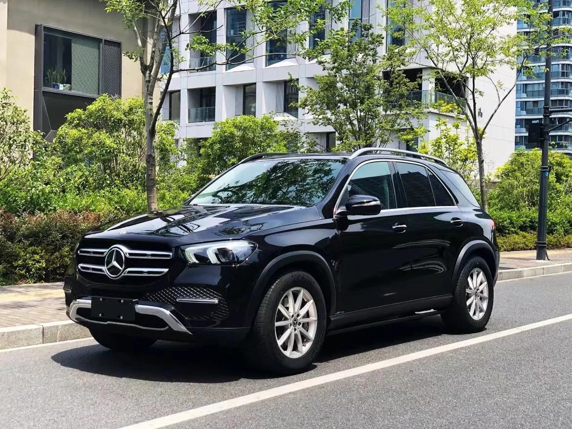 刚刚拿下2022年2月22款奔驰gle350时尚型原版原漆一手车安全行驶1千多