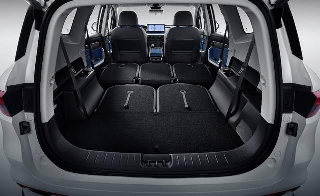 可充可换大SUV引领者-睿蓝9 正式上市，车身售价10.99-12.9