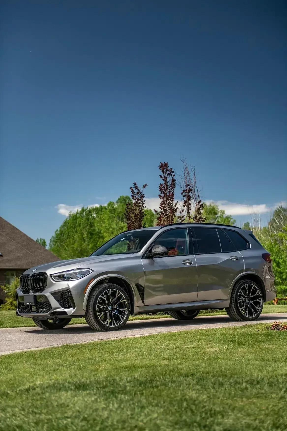 bmwx5m激情澎湃热血沸腾秋名山去飙弯能跑过丰田86吗每日好车分享