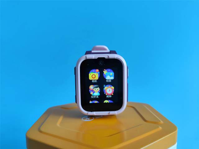 提前给孩子的六一儿童节礼物—支持微信畅聊的360儿童电话手表10X