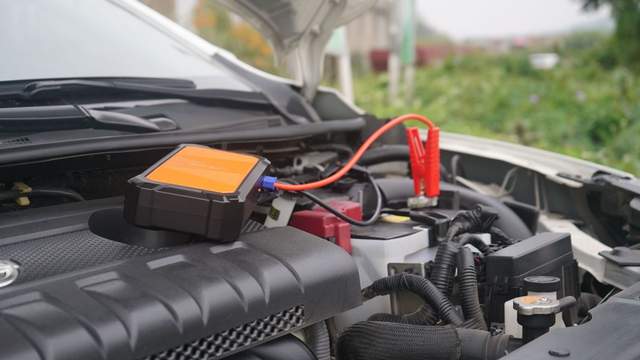 autowit应急启动电源，给汽车更安全更方便的应急备用方案