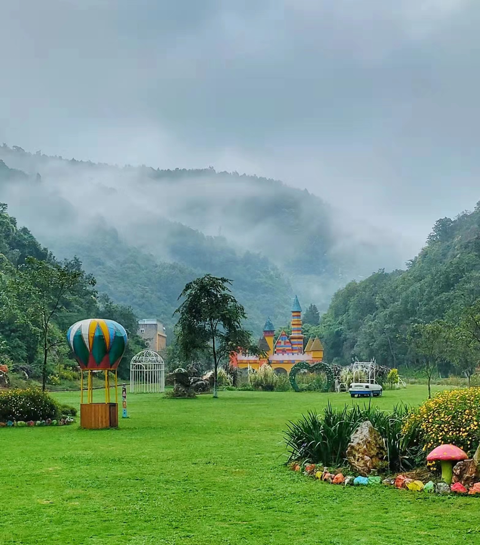 昆明云花溪谷旅游攻略春天的云花谷