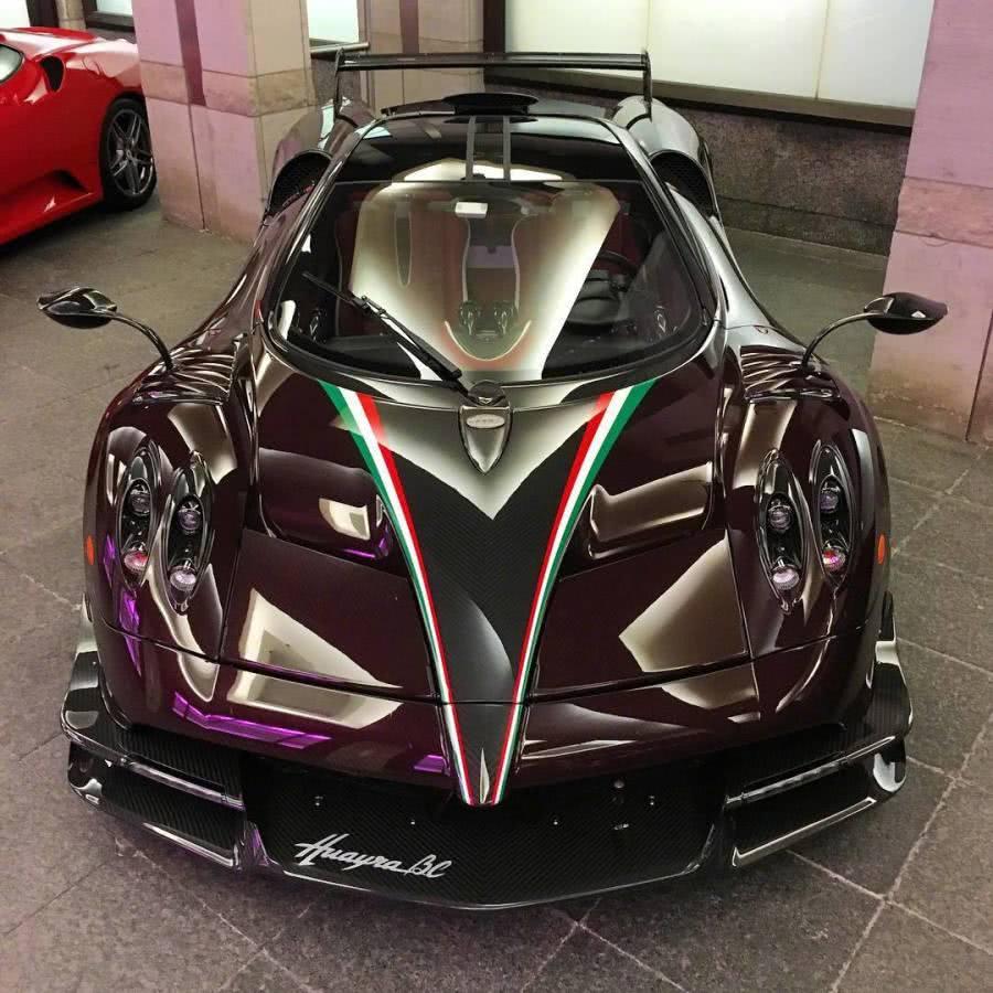 帕加尼风神 26000万 全球限量不超80辆 全都都是纯手工